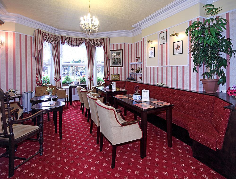 מיינהד Gascony Hotel מראה חיצוני תמונה