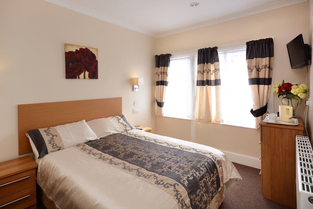 מיינהד Gascony Hotel מראה חיצוני תמונה