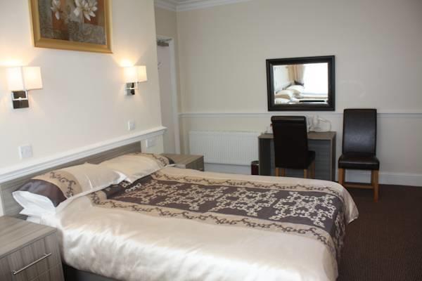 מיינהד Gascony Hotel מראה חיצוני תמונה